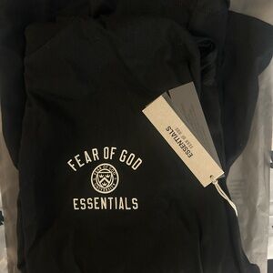 Essentials Tee Medium